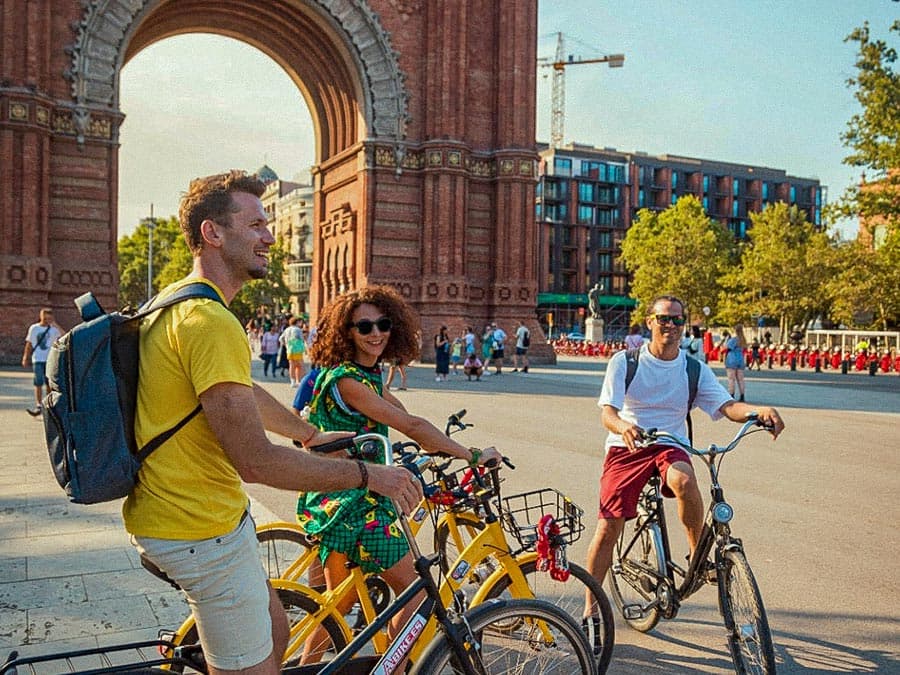 toursbyuni_private_barcelona_ebike_tour_02